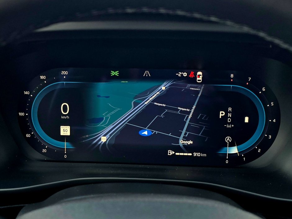 2025 Volvo XC40 CORE BRIGHT THEME-25