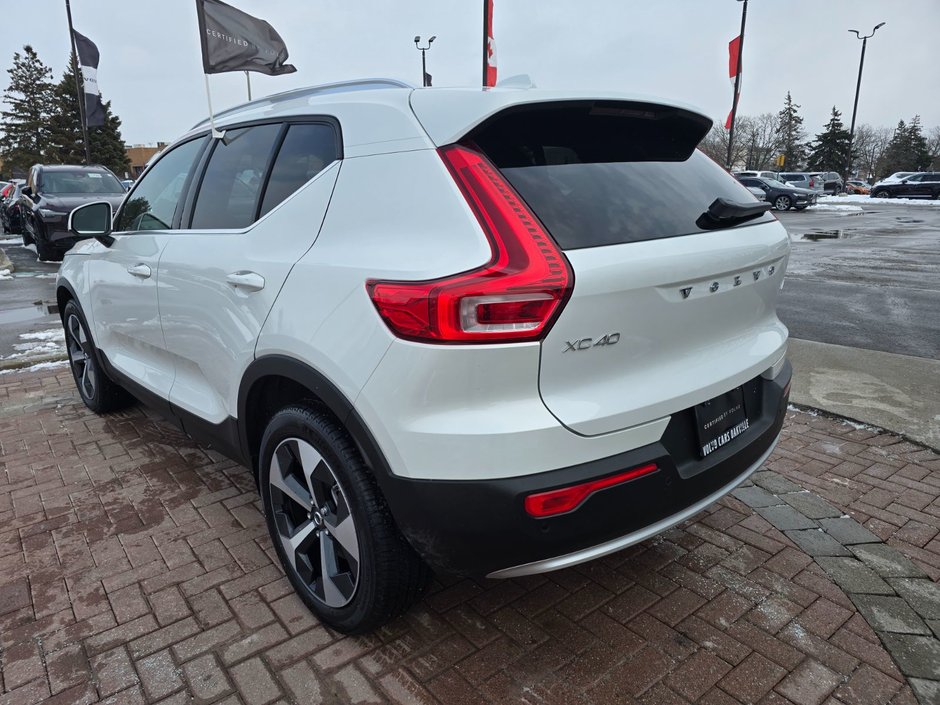 2025 Volvo XC40 CORE BRIGHT THEME-11