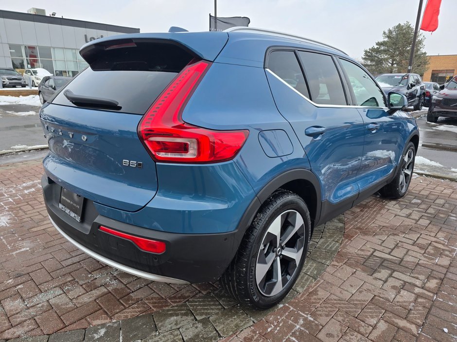 2025 Volvo XC40 PLUS BRIGHT THEME-14