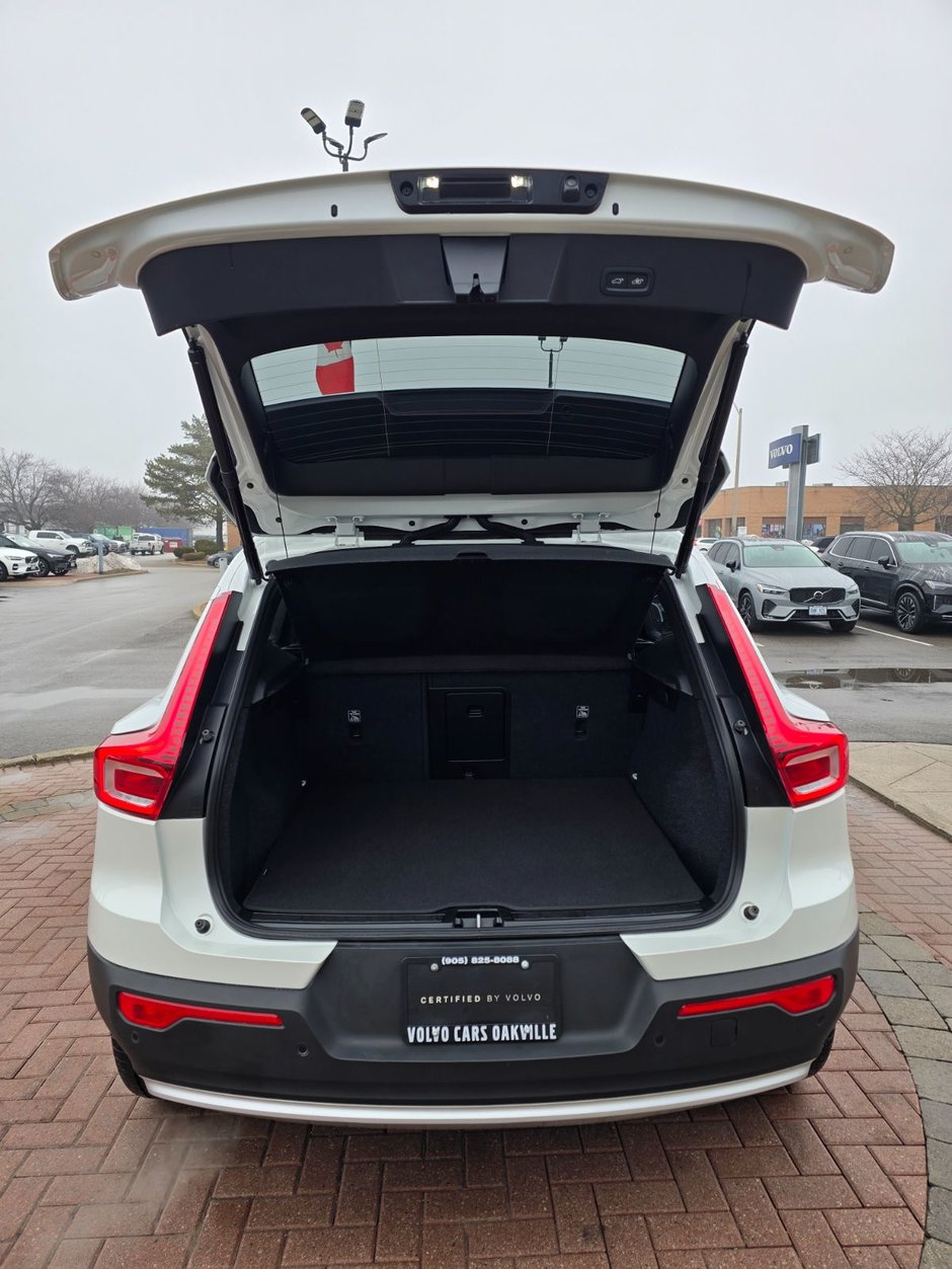 2025 Volvo XC40 CORE BRIGHT THEME-15