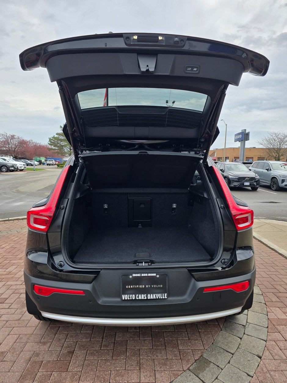 2025 Volvo XC40 CORE BRIGHT THEME-15