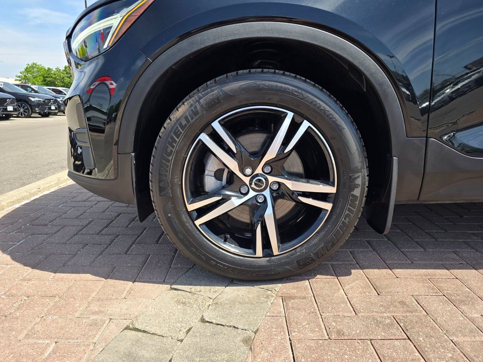 2025 Volvo XC40 CORE BRIGHT THEME-7