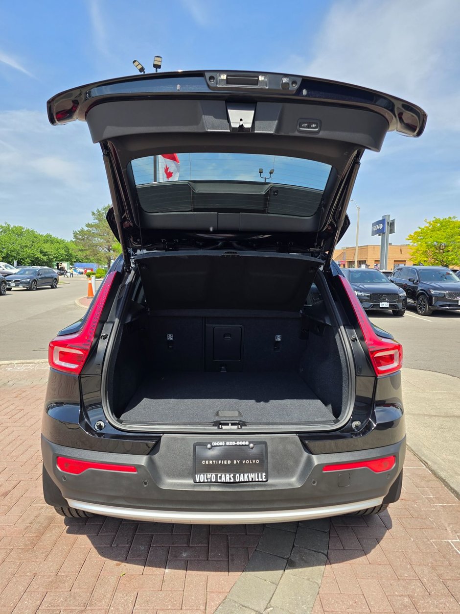 2025 Volvo XC40 CORE BRIGHT THEME-15