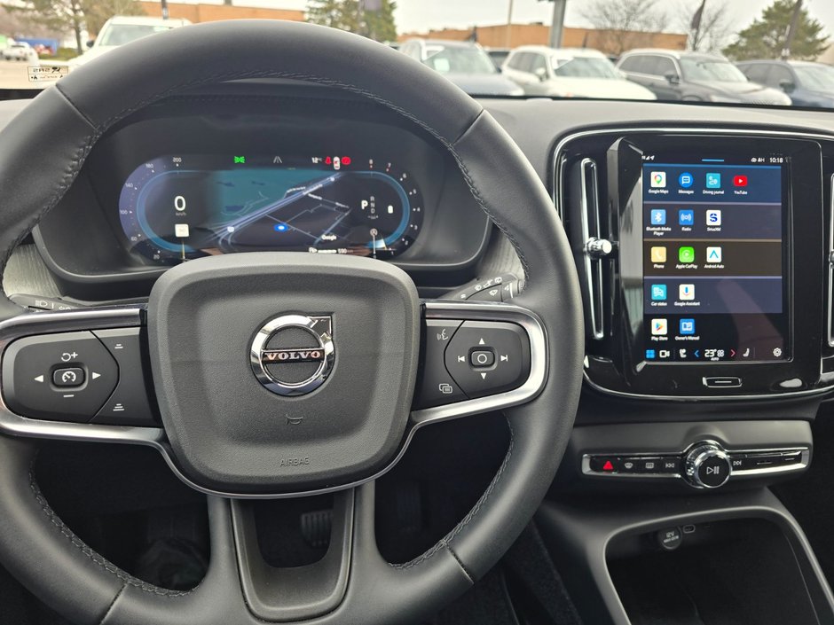 2025 Volvo XC40 CORE BRIGHT THEME-26