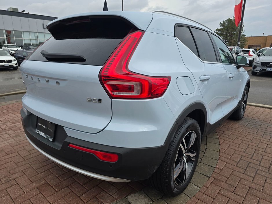 2025 Volvo XC40 CORE BRIGHT THEME-14