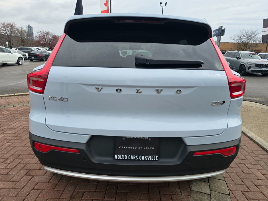2025 Volvo XC40 CORE BRIGHT THEME-13
