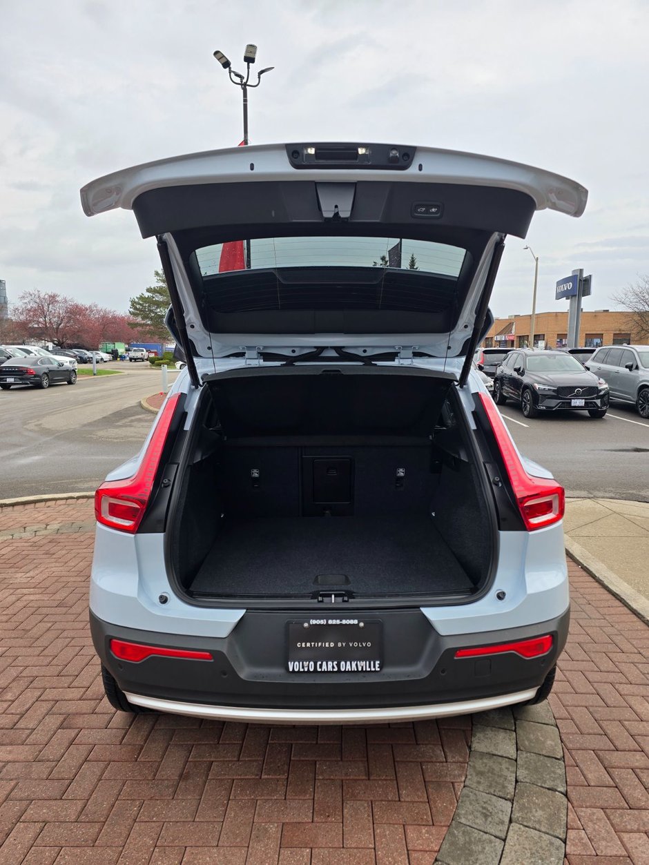 2025 Volvo XC40 CORE BRIGHT THEME-15