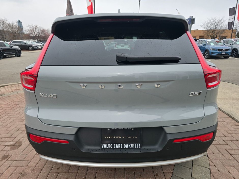 2025 Volvo XC40 CORE BRIGHT THEME-13
