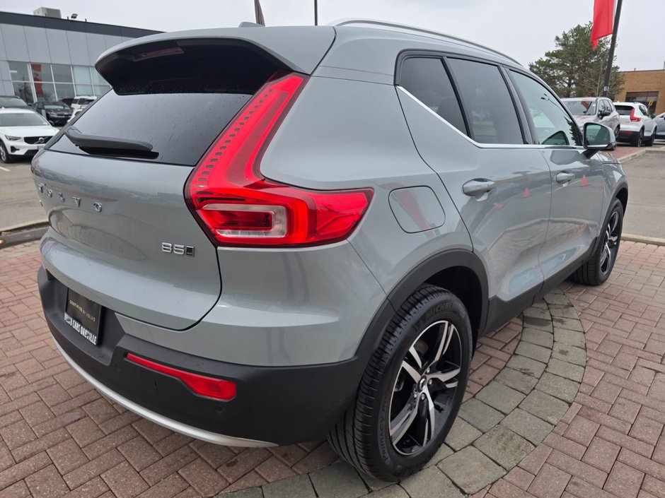 2025 Volvo XC40 CORE BRIGHT THEME-14