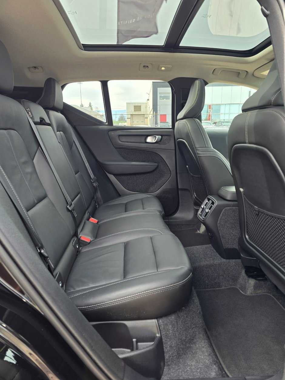 2025 Volvo XC40 CORE BRIGHT THEME-19
