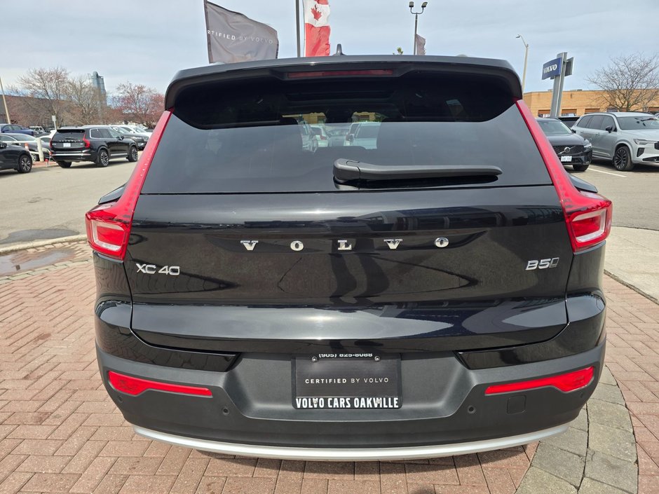 2025 Volvo XC40 CORE BRIGHT THEME-13