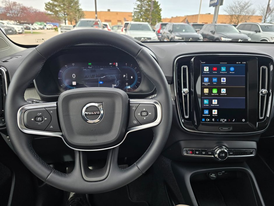 2025 Volvo XC40 CORE BRIGHT THEME-27