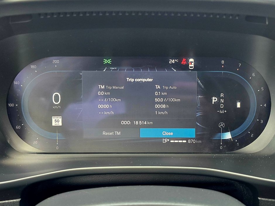 2025 Volvo XC40 CORE BRIGHT THEME-1