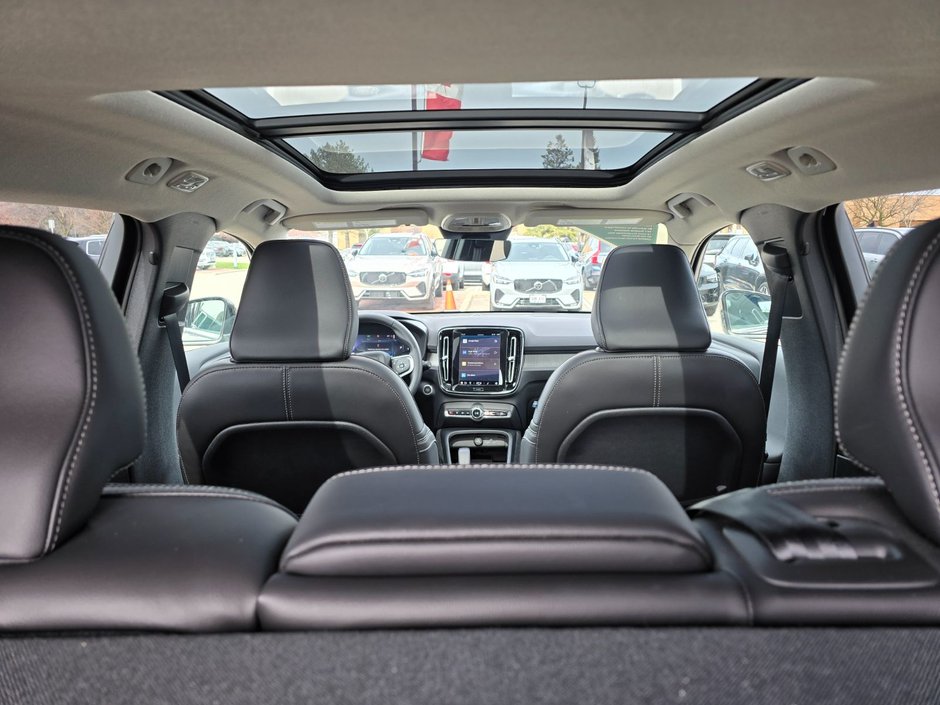 2025 Volvo XC40 CORE BRIGHT THEME-6