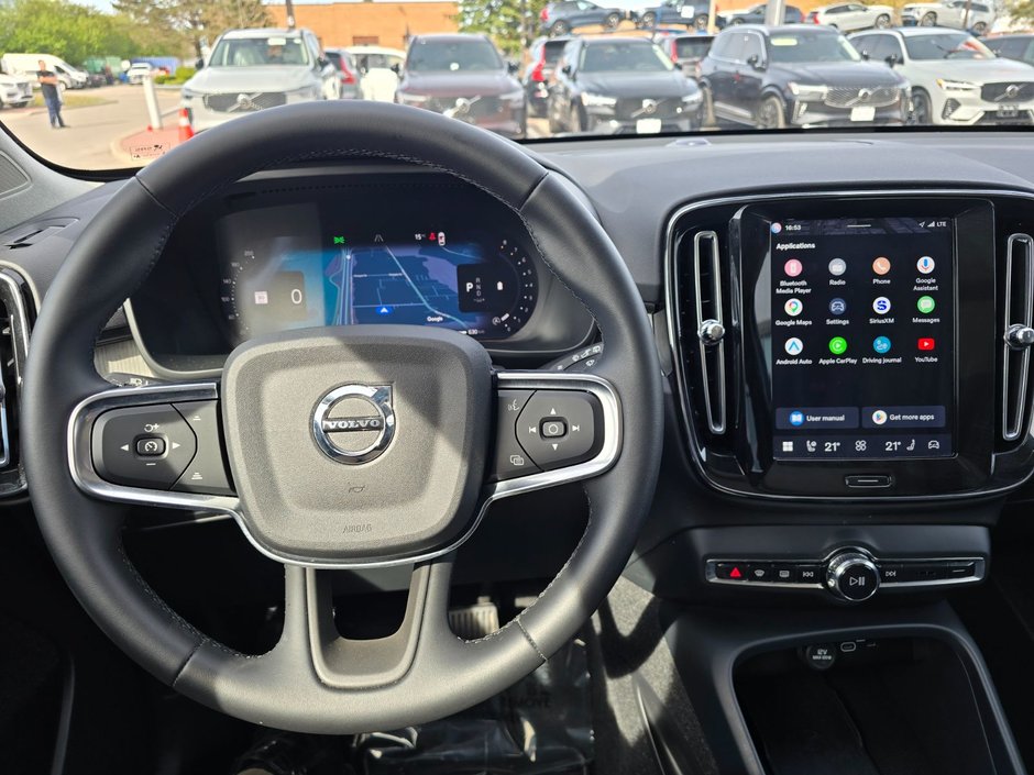 2025 Volvo XC40 CORE BRIGHT THEME-27