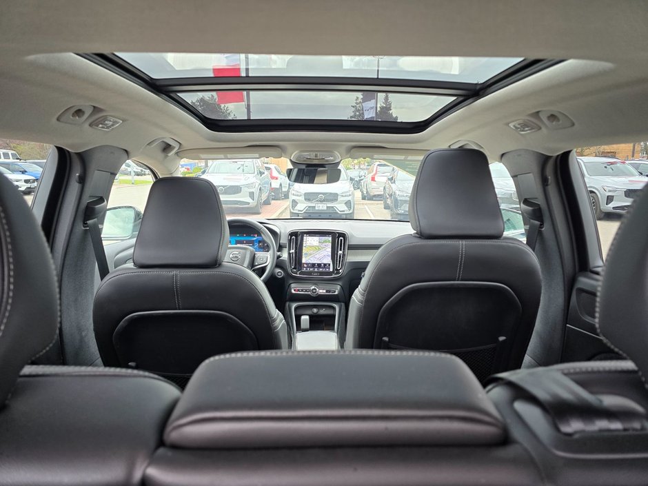 2025 Volvo XC40 CORE BRIGHT THEME-6