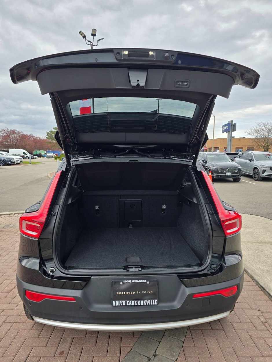 2025 Volvo XC40 CORE BRIGHT THEME-15