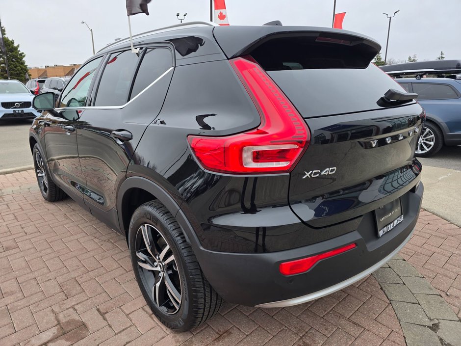 2025 Volvo XC40 CORE BRIGHT THEME-11