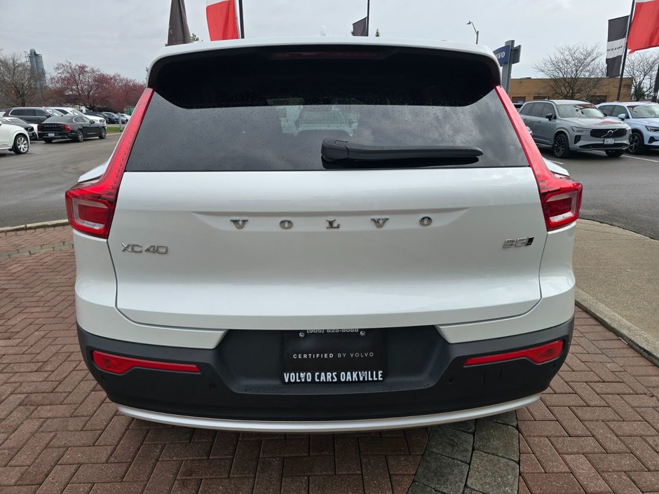 2025 Volvo XC40 CORE BRIGHT THEME-13