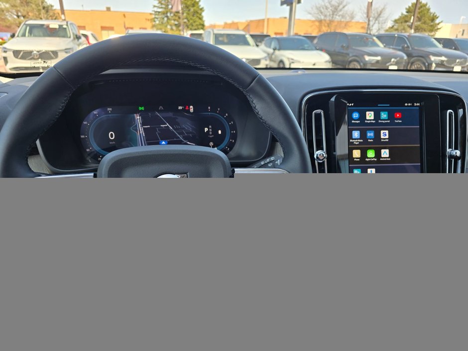 2025 Volvo XC40 CORE BRIGHT THEME-27