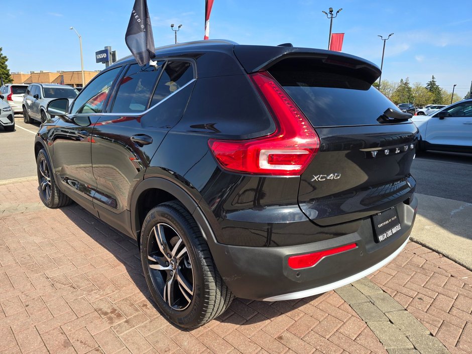2025 Volvo XC40 CORE BRIGHT THEME-11
