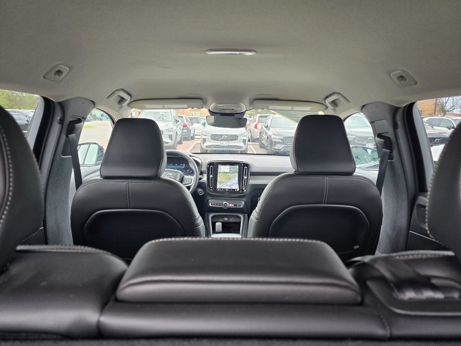 2025 Volvo XC40 CORE BRIGHT THEME-6