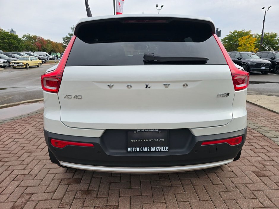 2025 Volvo XC40 CORE BRIGHT THEME-13