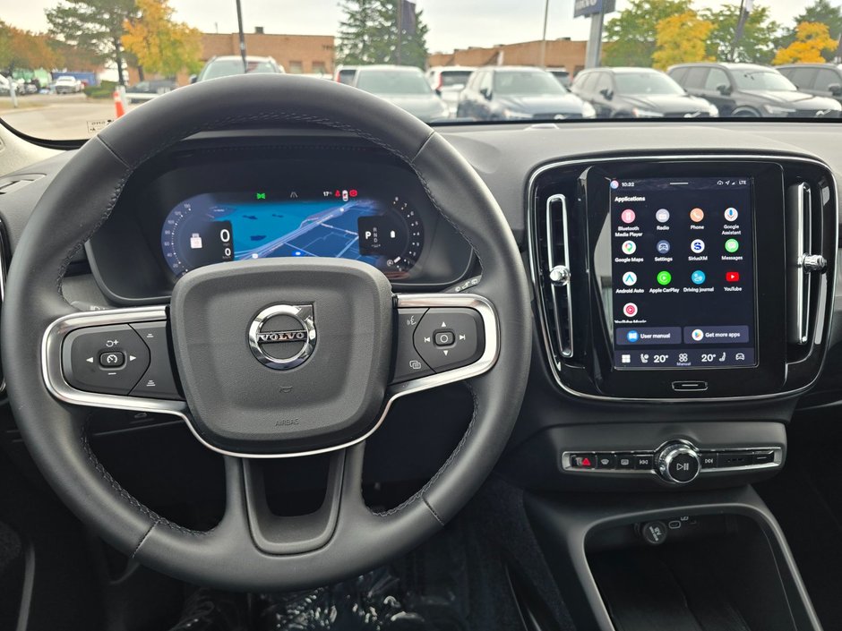 2025 Volvo XC40 CORE BRIGHT THEME-28