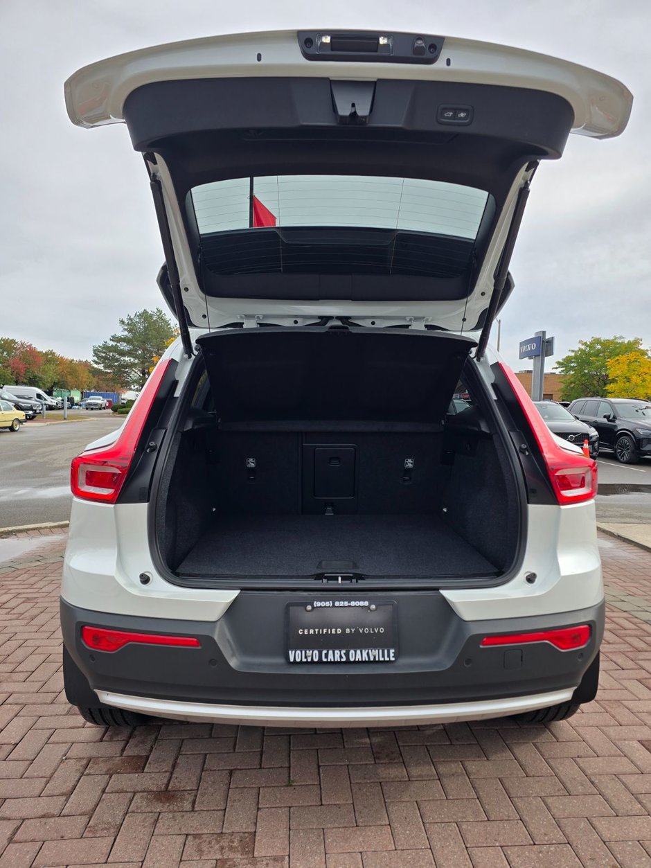 2025 Volvo XC40 CORE BRIGHT THEME-16