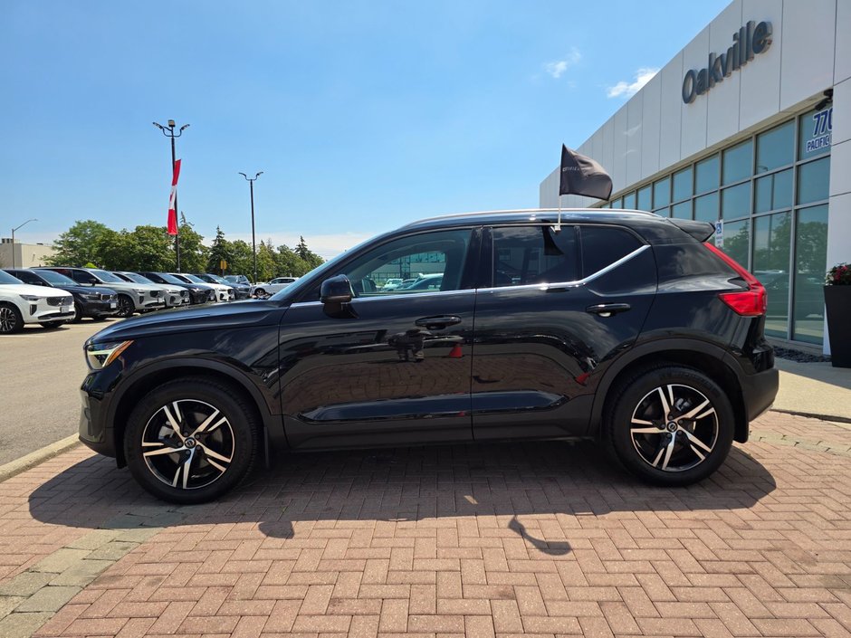 2025 Volvo XC40 CORE BRIGHT THEME-9