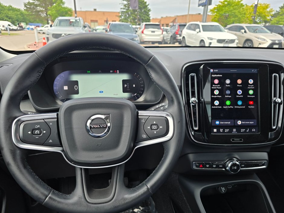 2025 Volvo XC40 CORE BRIGHT THEME-4