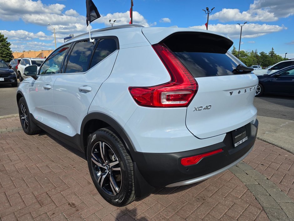 2025 Volvo XC40 CORE BRIGHT THEME-11