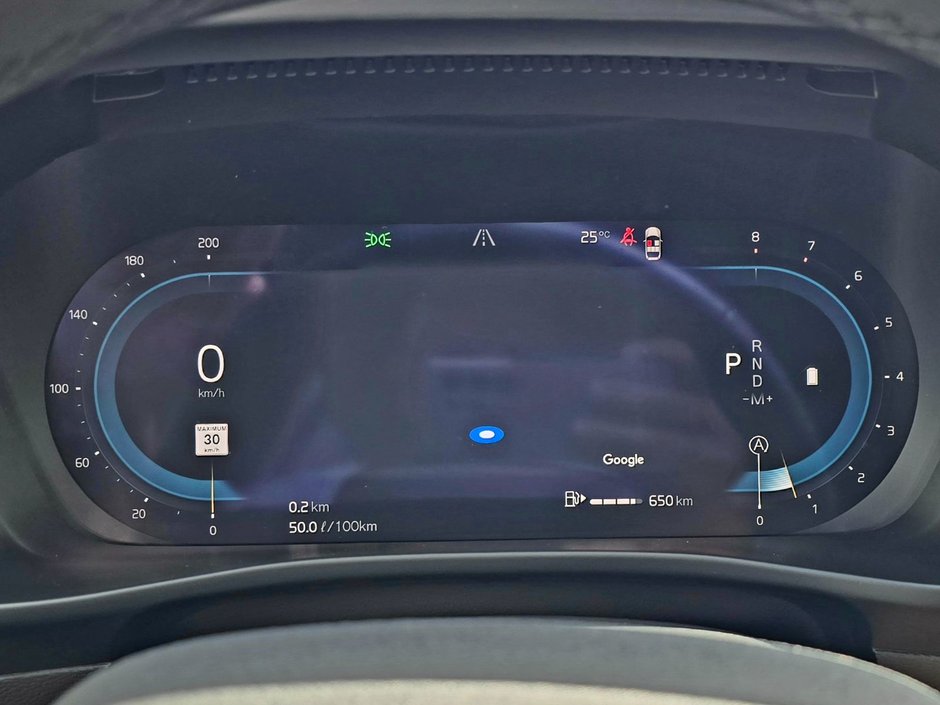 2025 Volvo XC40 CORE BRIGHT THEME-25