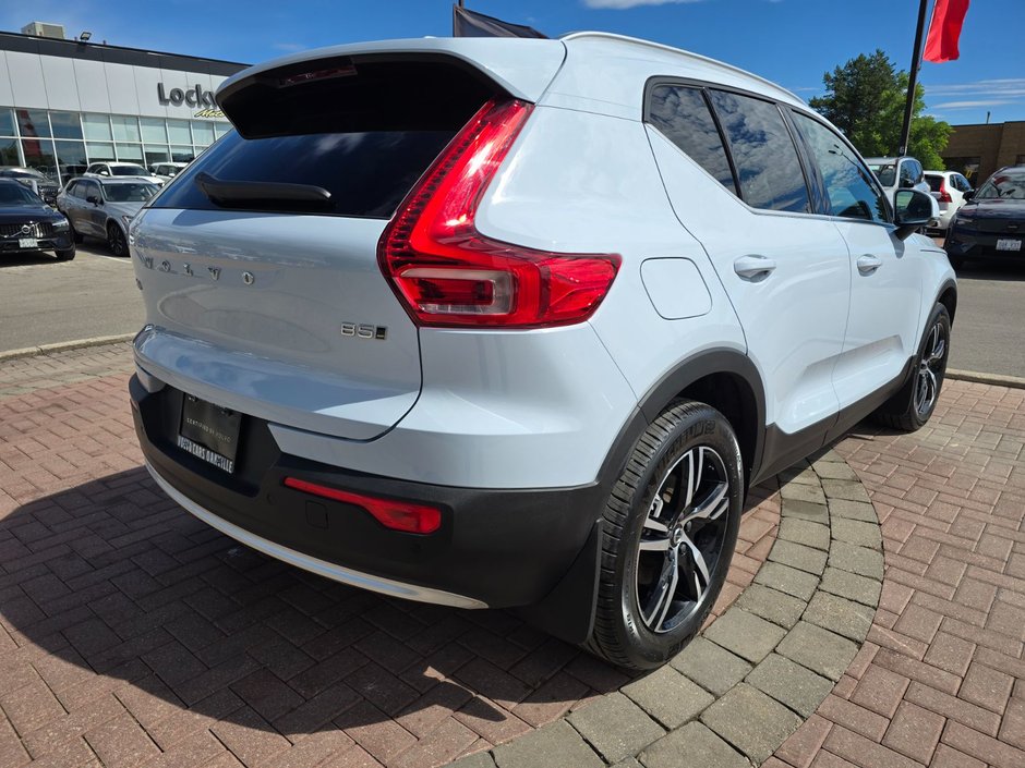 2025 Volvo XC40 CORE BRIGHT THEME-14
