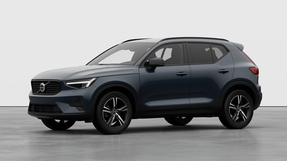 2026 Volvo XC40 Core Dark Theme-0