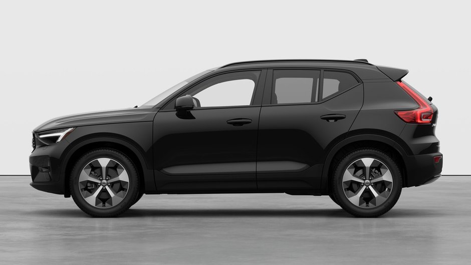 2026 Volvo XC40 Plus Dark Theme-7