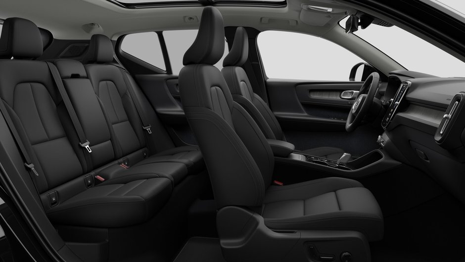 2026 Volvo XC40 Ultra (Dark Theme)-12