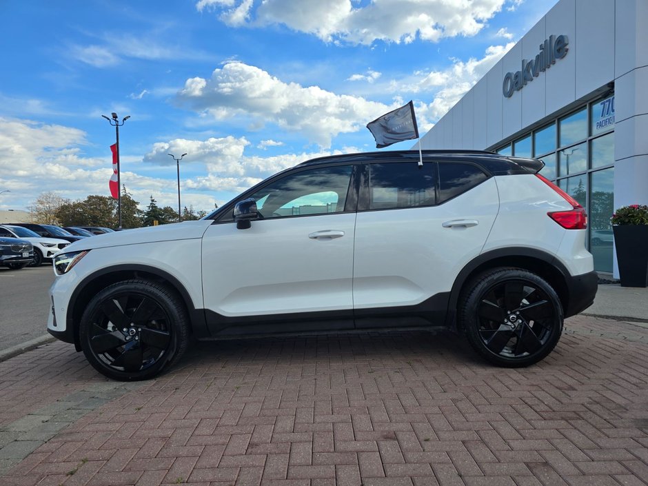 2026 Volvo XC40 ULTRA BLACK EDITION-9