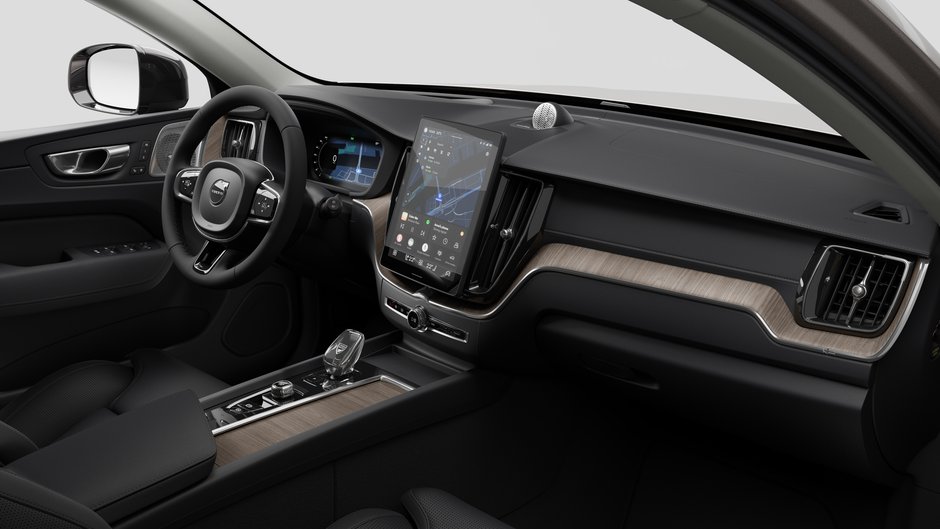 2026 Volvo XC60 Plug-In Hybrid Ultra Dark Theme-9