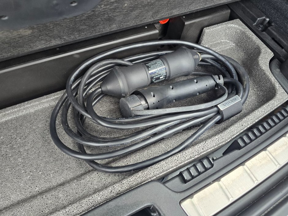 2022 Volvo XC60 RECHARGE INSCRIPTION EXPRESSION-10