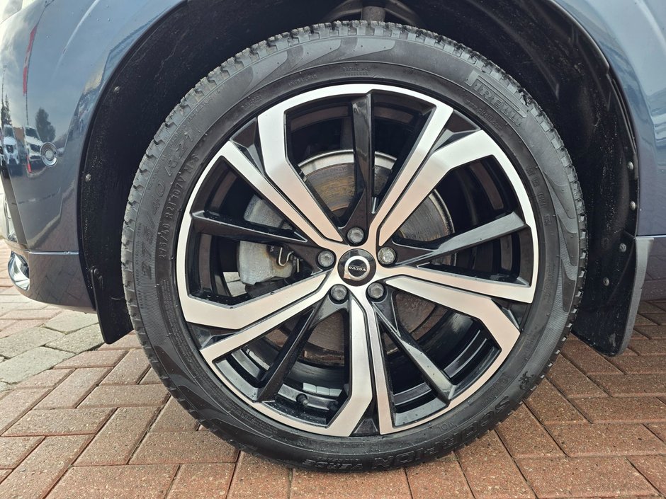 2022 Volvo XC60 RECHARGE R-DESIGN-7