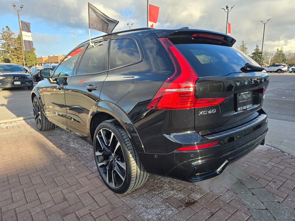 2023 Volvo XC60 RECHARGE ULTIMATE DARK THEME-11