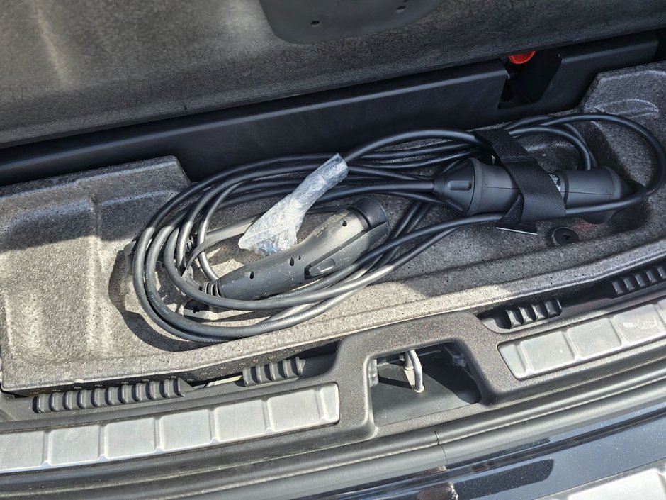 2024 Volvo XC60 RECHARGE PLUS DARK THEME-19