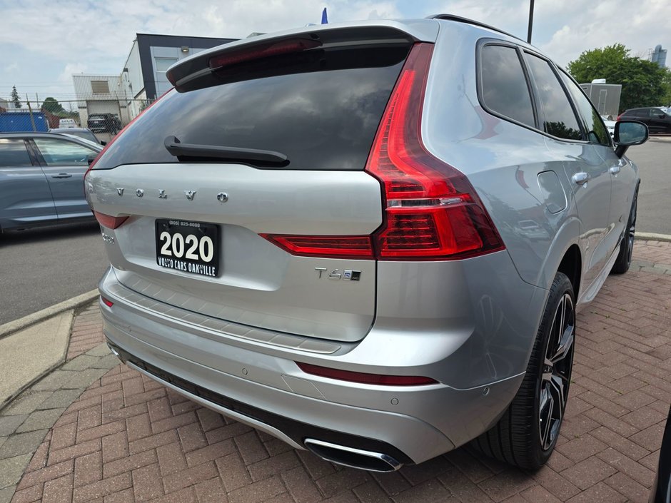 2020 Volvo XC60 R-DESIGN-12