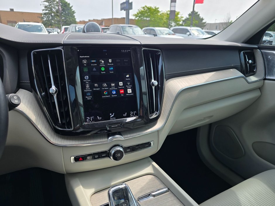 2021 Volvo XC60 INSCRIPTION-29