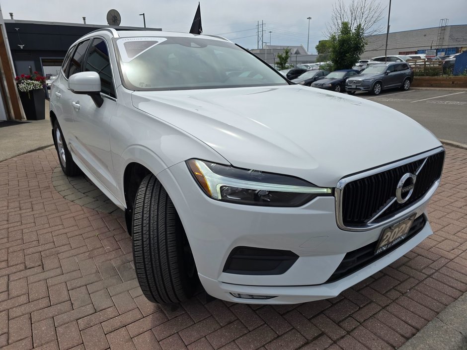 2021 Volvo XC60 MOMENTUM-5
