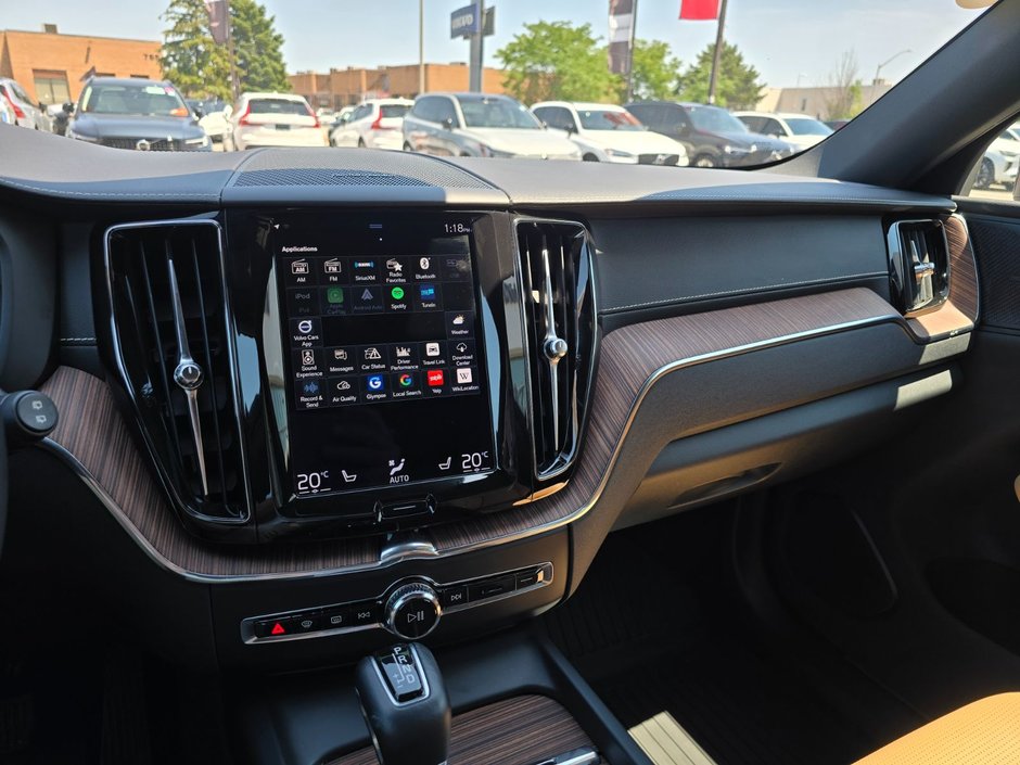 2021 Volvo XC60 INSCRIPTION-27