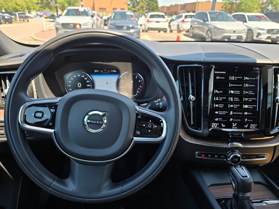 2021 Volvo XC60 INSCRIPTION-26