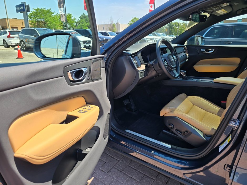 2021 Volvo XC60 INSCRIPTION-12