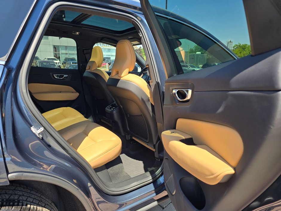 2021 Volvo XC60 INSCRIPTION-18